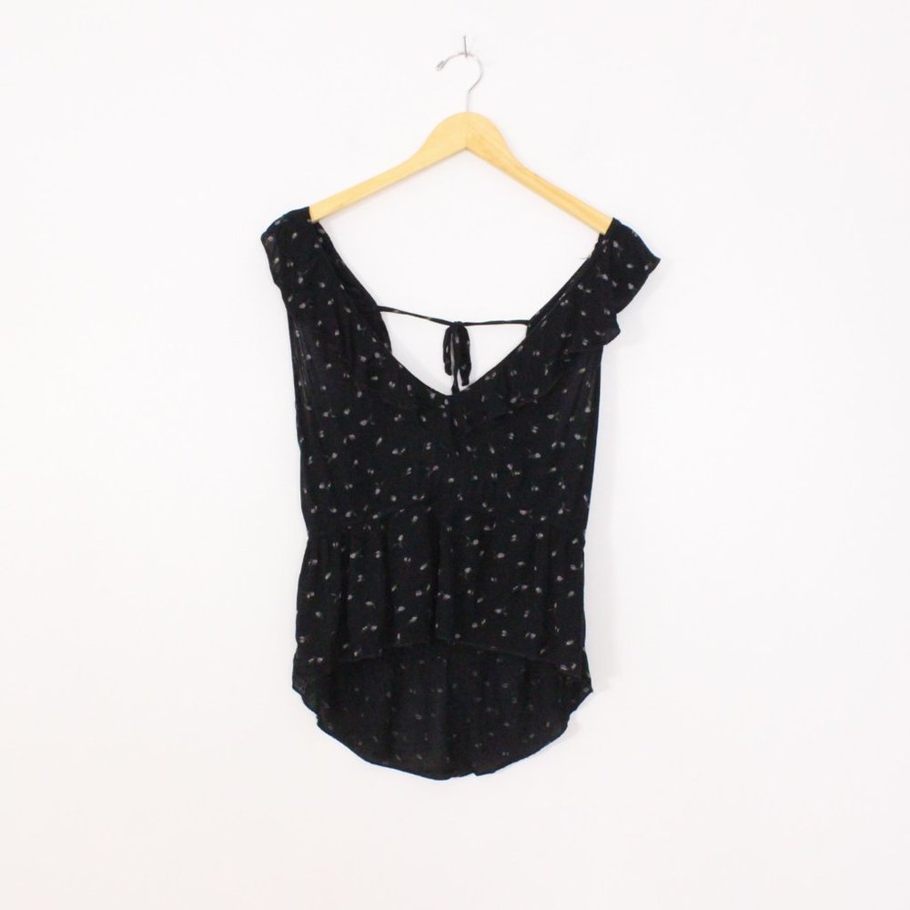 *American Eagle Outfitters V Neck Ruffle Black Tank - Picture 1 of 5